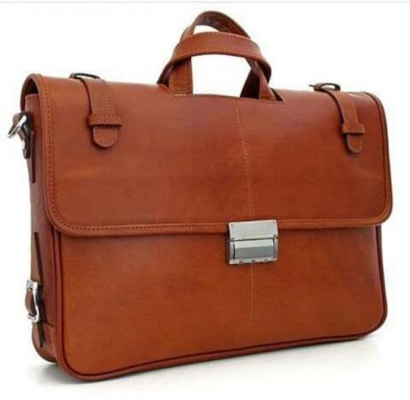 Unique Characteristics of Leather office bag