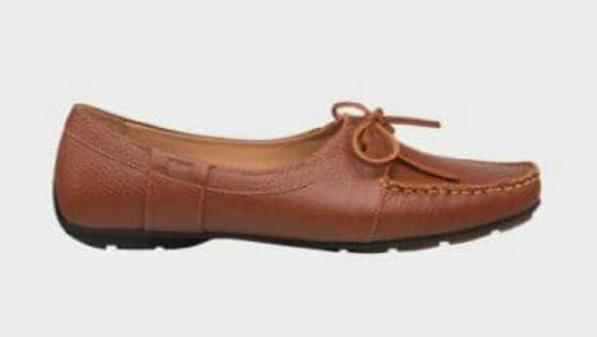 Purchase Various sport Leather shoes sizes